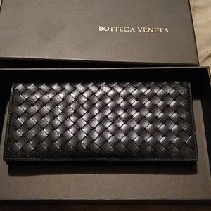Bottega Veneta Intrecciato Continental Wallet